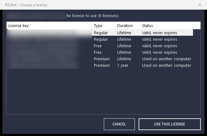 In RSLBot: After the Discord sign-in, list of the account's licenses with type, duration and status (keys masked)